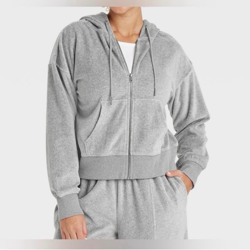 Universal Thread Gray Studio Velour Set XS NWOT